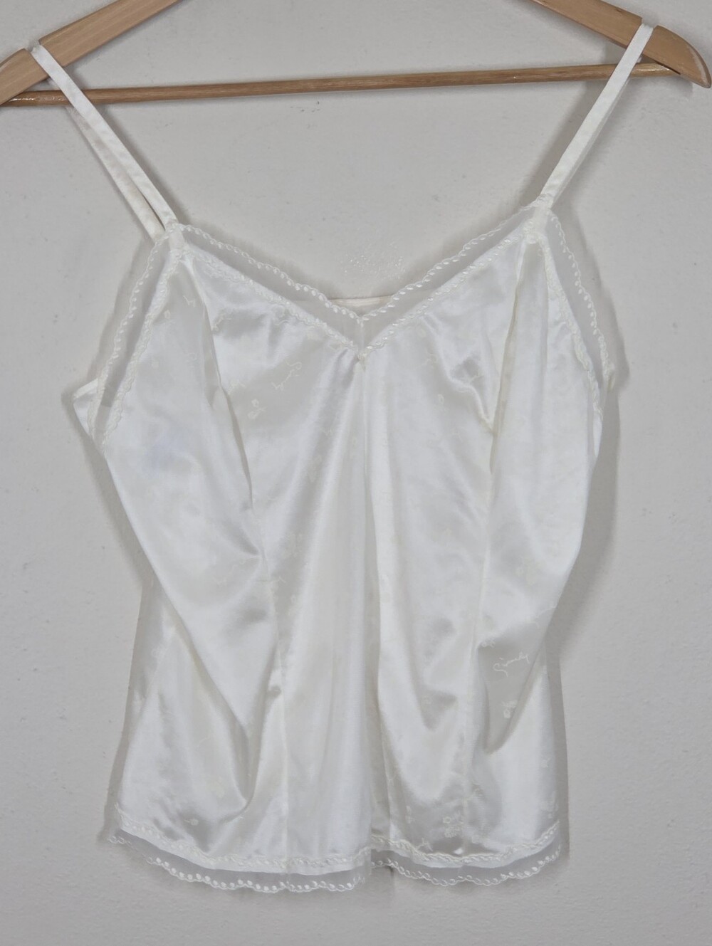 Y2K Vtg Givenchy underdressing logo monogram slip top 36 Women’s Tank Ivory Lace